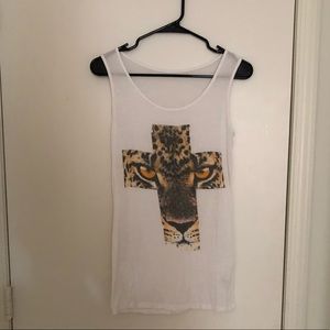 White And Leopard 🐆 Tank Top